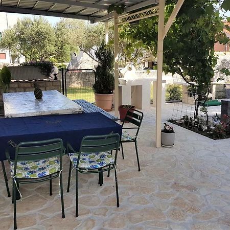 Apartment Maslenica, Near Zadar Exterior photo