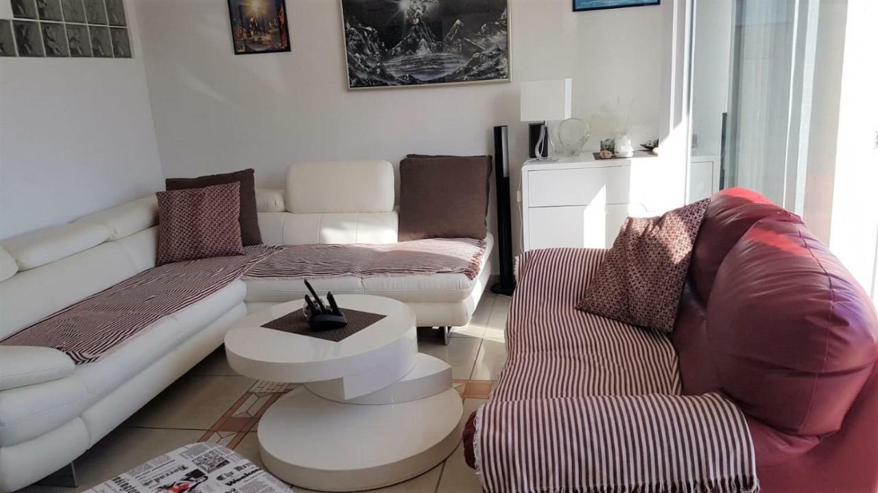 Apartment Maslenica, Near Zadar Exterior photo
